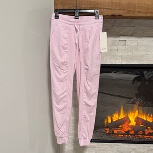Lululemon Pink Dance Studio MR Jogger